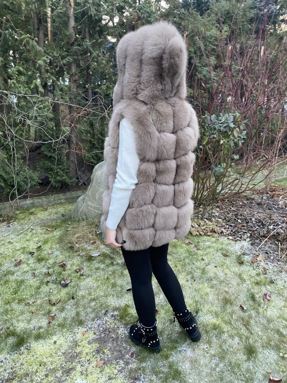368
