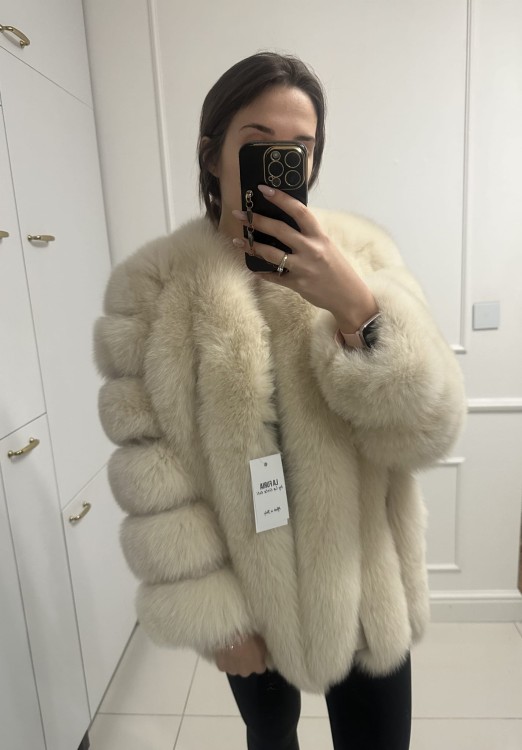 571