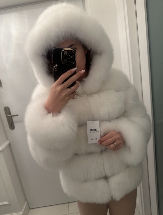 617